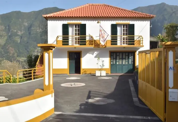 Quinta Da Colina *