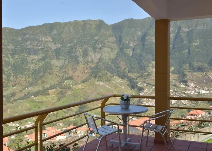 Vakantiehuis Quinta Da Colina São Vicente